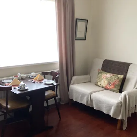 Bed & Breakfast The Meadows *