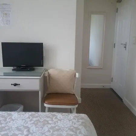 The Meadows Couette-café *