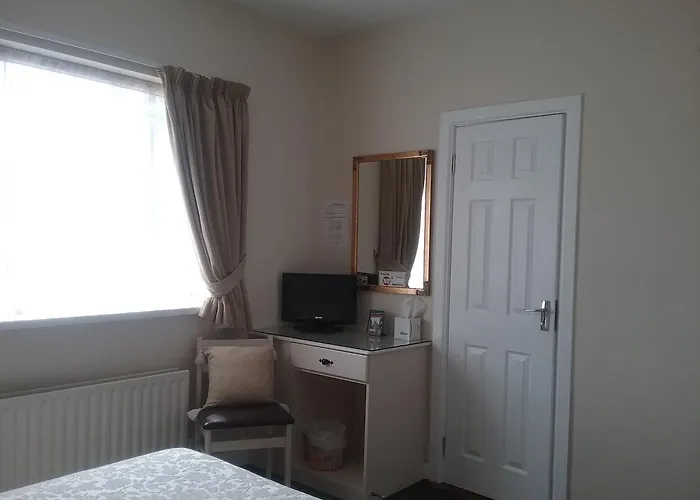 The Meadows * 莫纳汉